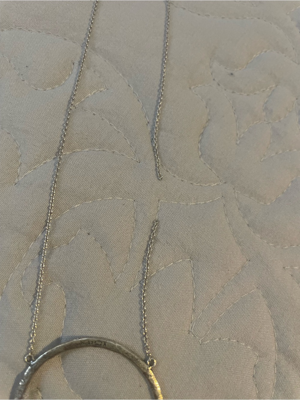 Silpada Silver Hammered Circle Pendant Necklace - Picture 2 of 2